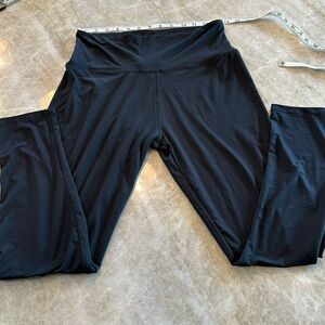 L-xl buttery soft leggings never worn